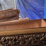 Peti Siupan Jati Perhutani Ukiran Naga Emas – Elegan & Berkualitas Tinggi